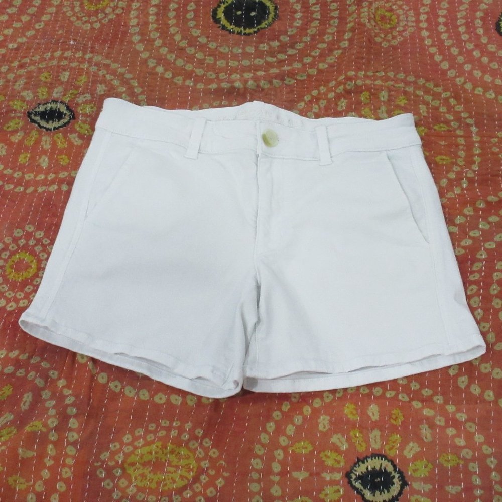 AEO Super Stretch White Shorts